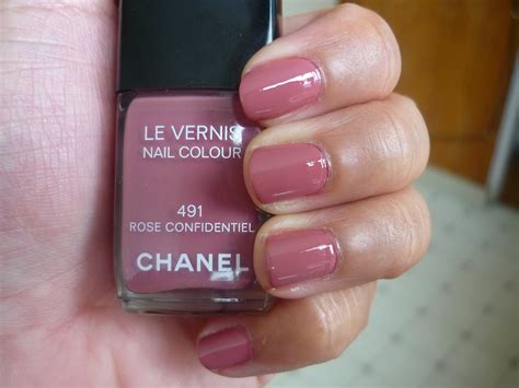 chanel 491 rose confidentiel|Chanel Rose Confidentiel nail polish review .